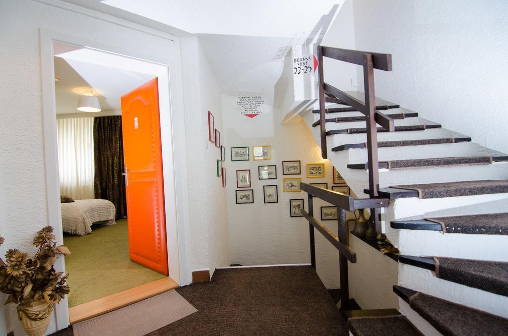 Halvat Guesthouse ซาราเยโว ภายนอก รูปภาพ
